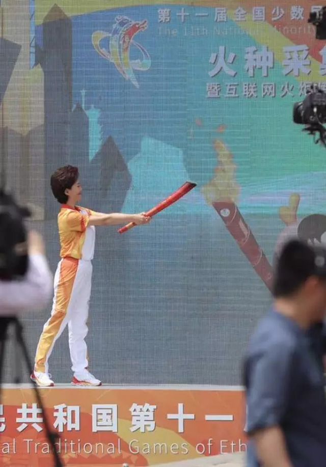 今天的告成觀星臺，一場火炬?zhèn)鬟f燃遍全國！