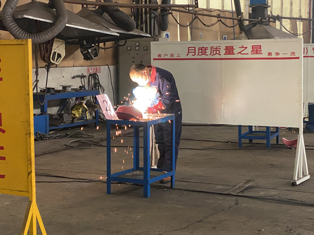 登封市2020年電焊工技能競賽在嵩陽煤機隆重舉行 登封市2020年電焊工技能競賽在嵩陽煤機隆重舉行